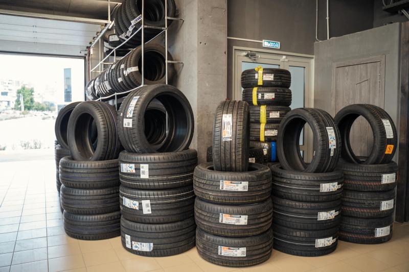 Летние шины для мощных автомобилей - в наличии самые известные и проверенные модели Летние шины для мощных автомобилей - в наличии самые известные и проверенные модели